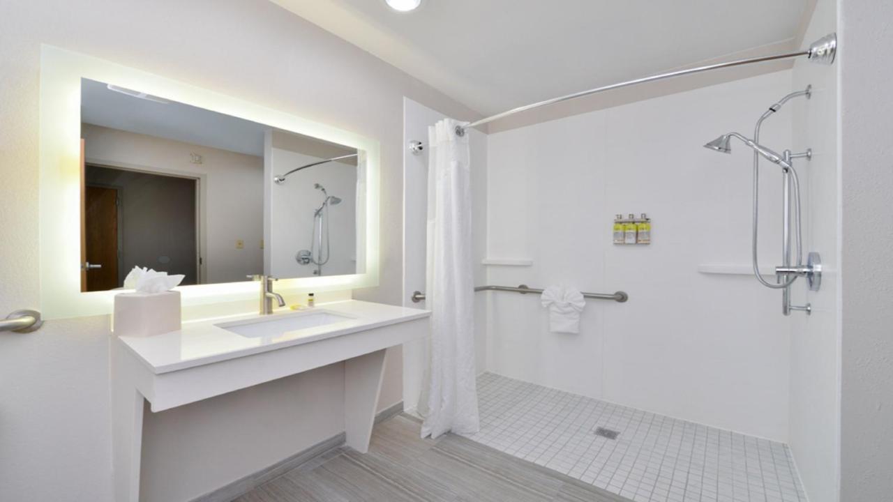 Holiday Inn Express Hotel & Suites La Place By Ihg מראה חיצוני תמונה